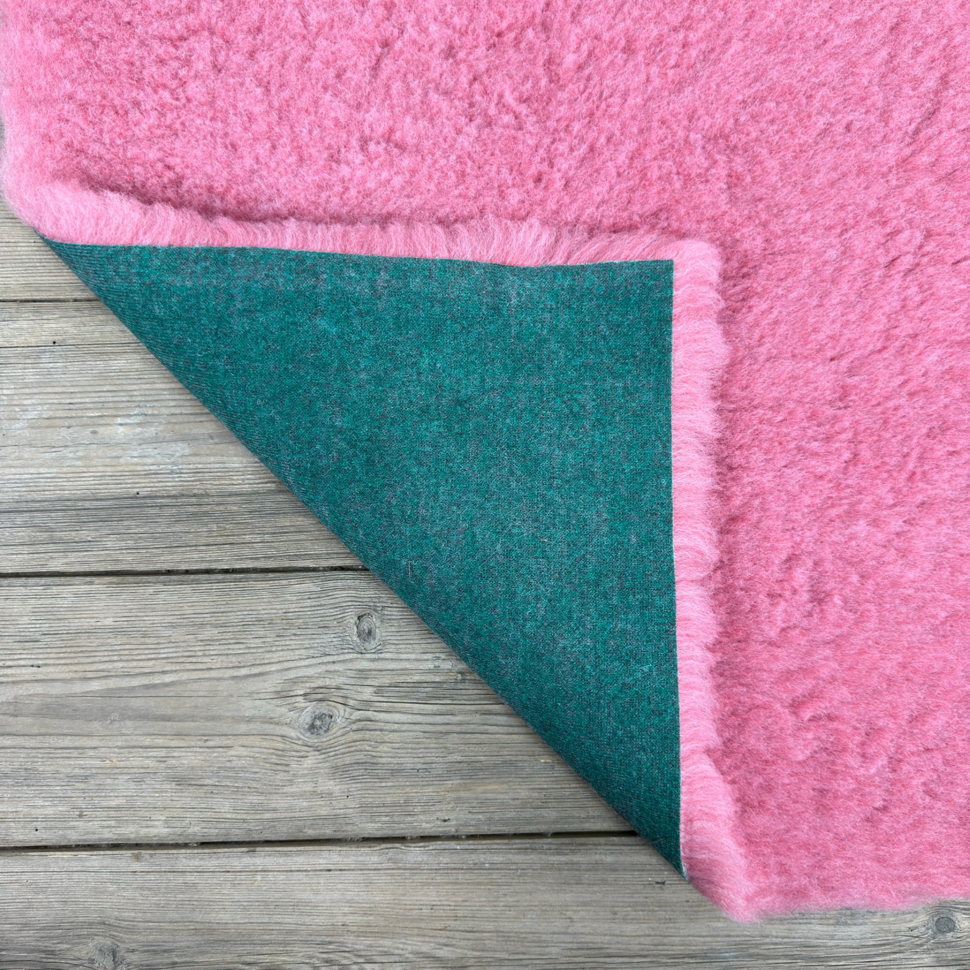 Traditional Pink Vet Bedding roll whelping fleece dog puppy pro bed